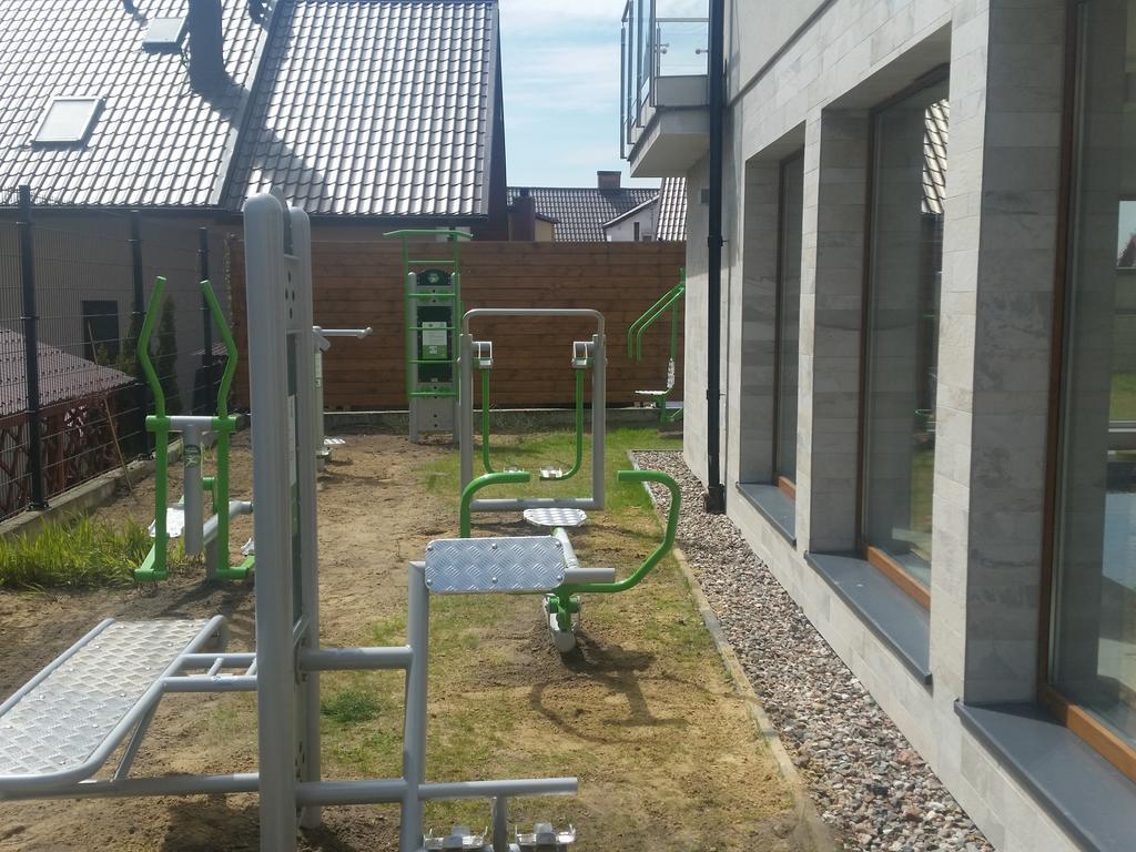 Marina Jastarnia Apartamenty W Budynku Z Basenem Esterno foto