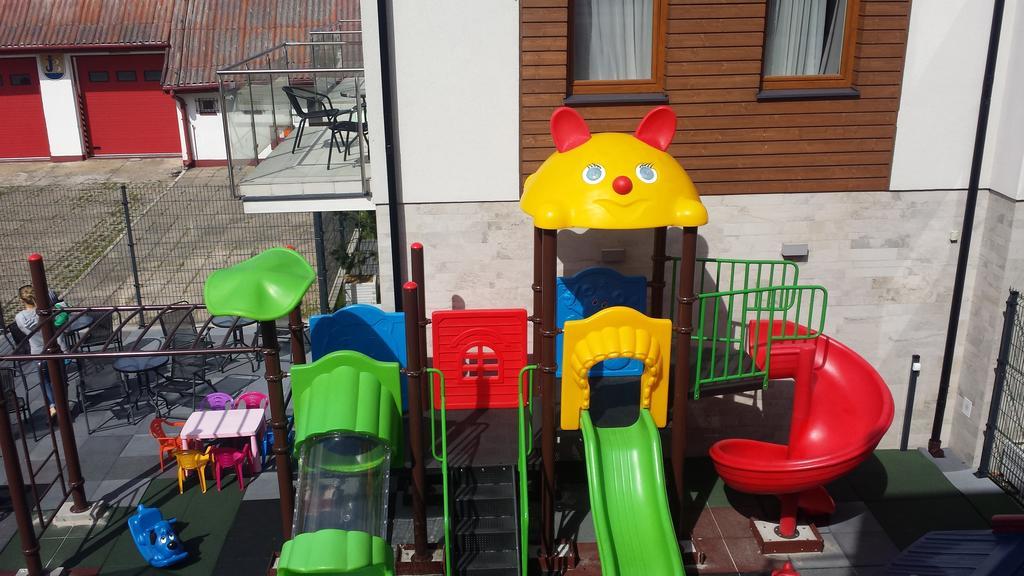 Marina Jastarnia Apartamenty W Budynku Z Basenem Esterno foto
