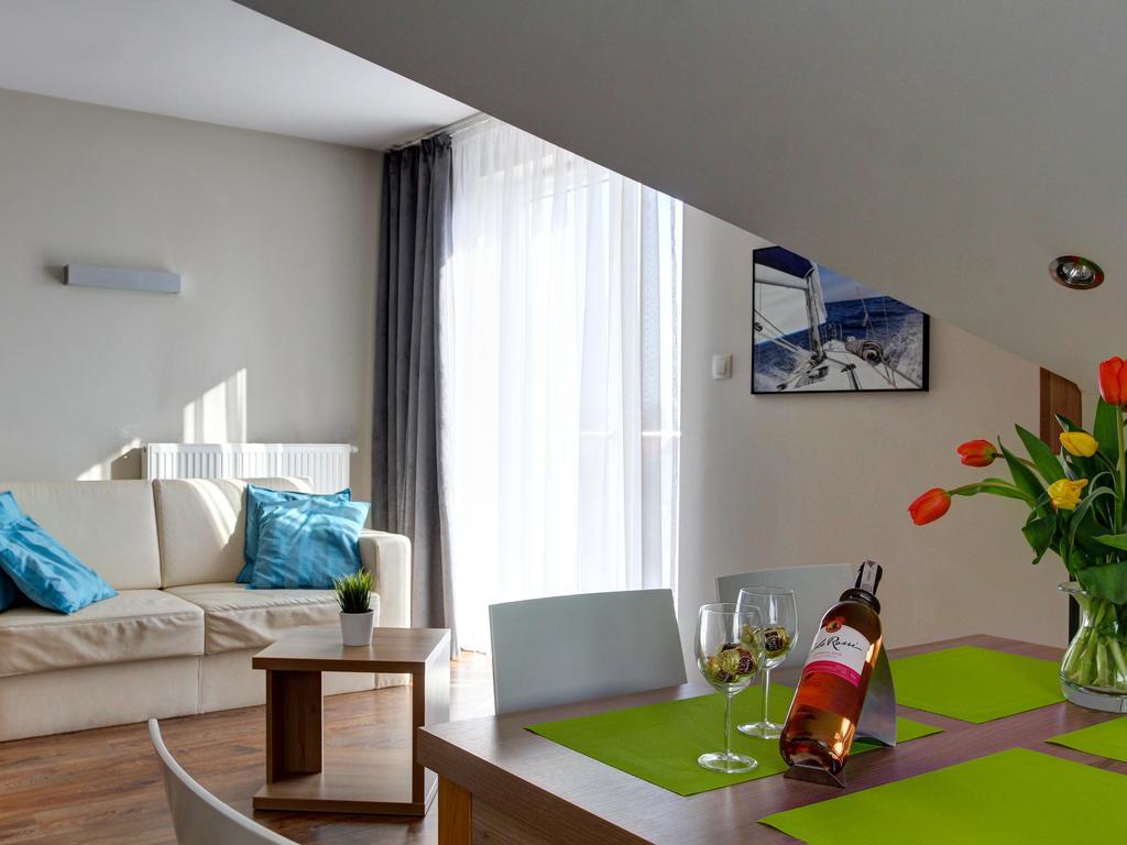 Marina Jastarnia Apartamenty W Budynku Z Basenem Esterno foto
